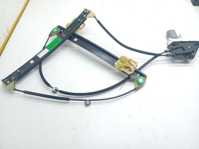 Recambio de elevalunas delantero izquierdo para audi a1 (8xk) 1.0 tfsi referencia OEM IAM 8X4837461A  