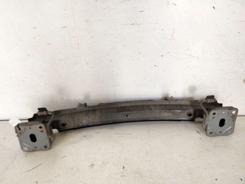 Recambio de refuerzo paragolpes trasero para mazda 3 (bm, bn) 2.2 d referencia OEM IAM   