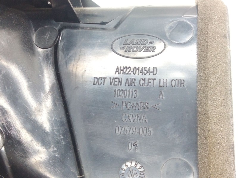 Recambio de aireador izquierdo para land rover discovery 5 referencia OEM IAM AH2201454D  