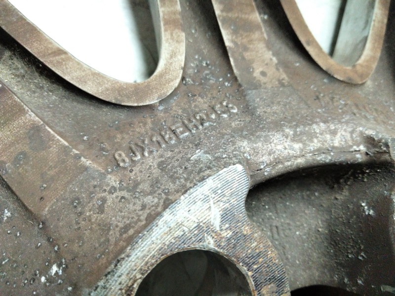 Recambio de llanta aluminio para land rover discovery v6 td hse referencia OEM IAM RRC505360  