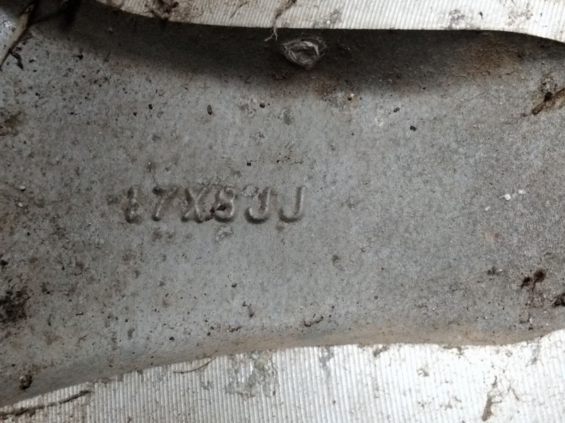 Recambio de llanta aluminio para nissan pick up (d22) 2.5 di referencia OEM IAM   