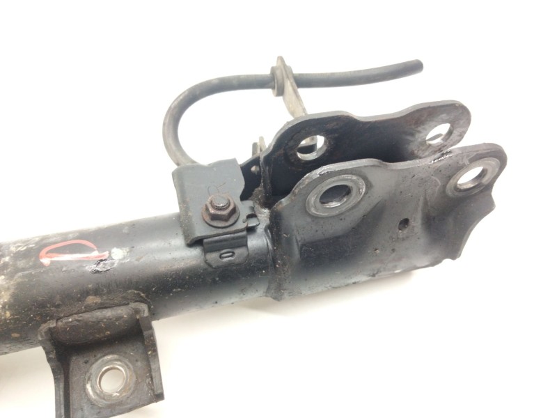 Recambio de amortiguador delantero derecho para mitsubishi asx (ga_w_) 1.8 di-d 4wd (ga6w) referencia OEM IAM 4060A464  