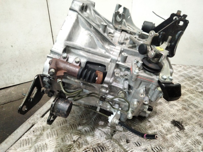 Recambio de caja cambios para toyota auris referencia OEM IAM 12EPP  