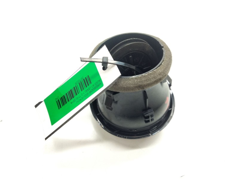 Recambio de aireador izquierdo para audi a1 (8xk) 1.0 tfsi referencia OEM IAM 8X1820901  