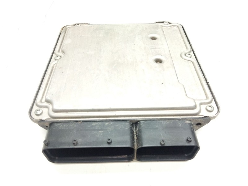 Recambio de centralita motor uce para volkswagen touareg (7la) tdi v10 referencia OEM IAM 070906016AA 0281011481 