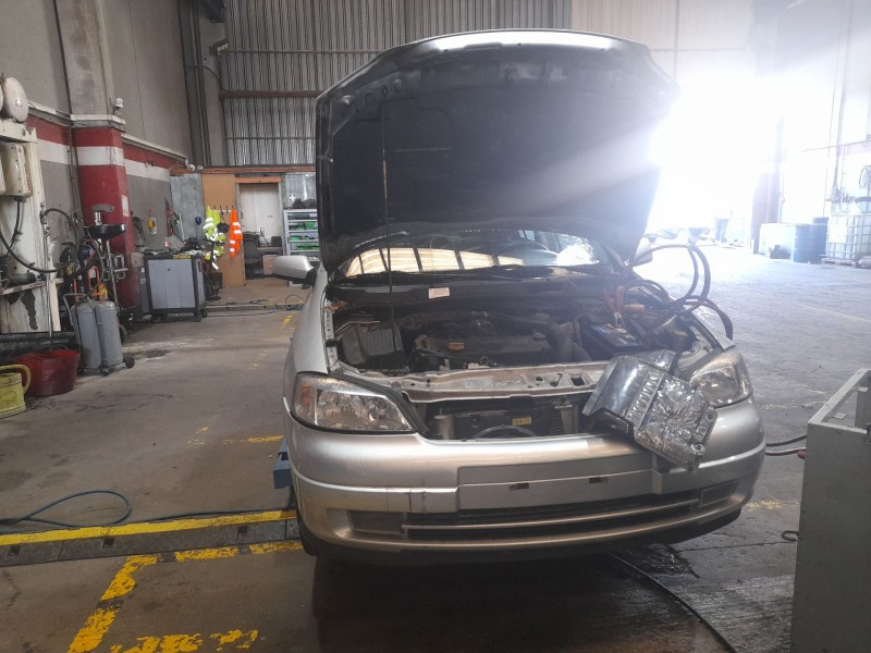opel astra g sedán (t98) del año 2002