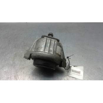 SOPORTE MOTOR DERECHO INFERIOR 
