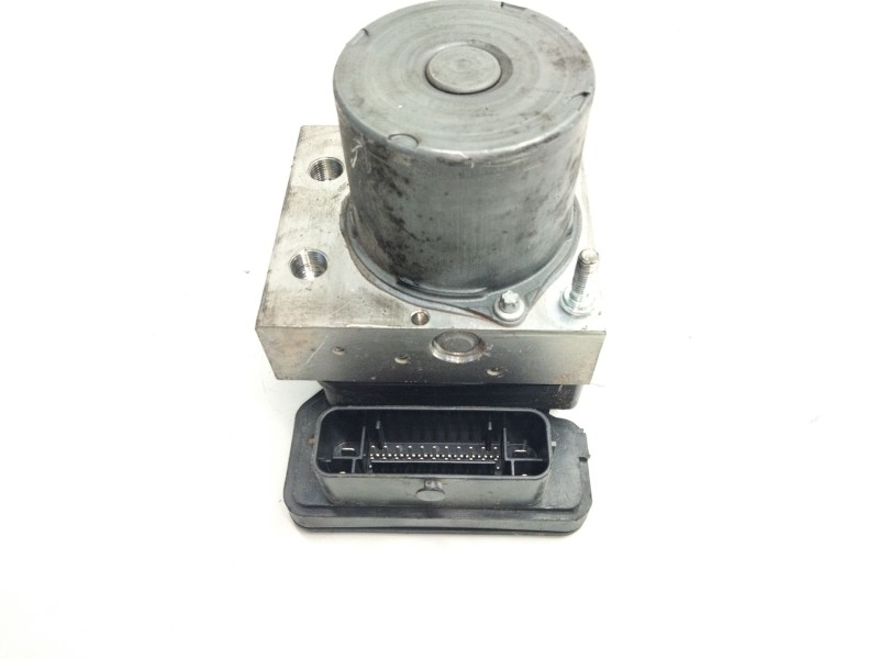 Recambio de abs para audi a1 (8xk) 1.0 tfsi referencia OEM IAM 6C0614517P  