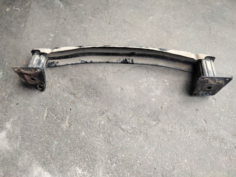 Recambio de refuerzo paragolpes trasero para audi a1 (8xk) 1.0 tfsi referencia OEM IAM   