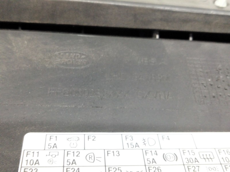 Recambio de guantera para land rover discovery 5 referencia OEM IAM FFB000282XXX  