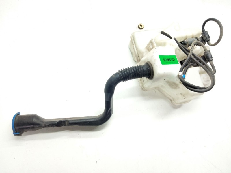 Recambio de deposito limpia para land rover discovery 5 referencia OEM IAM AH2217A645AD  