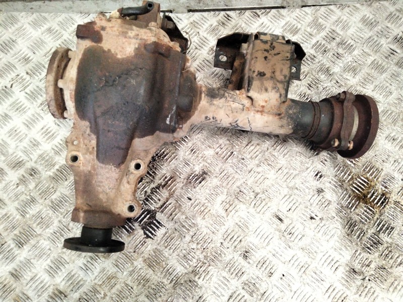 Recambio de diferencial delantero para nissan pick up (d22) 2.5 di referencia OEM IAM 67G17 KN2 