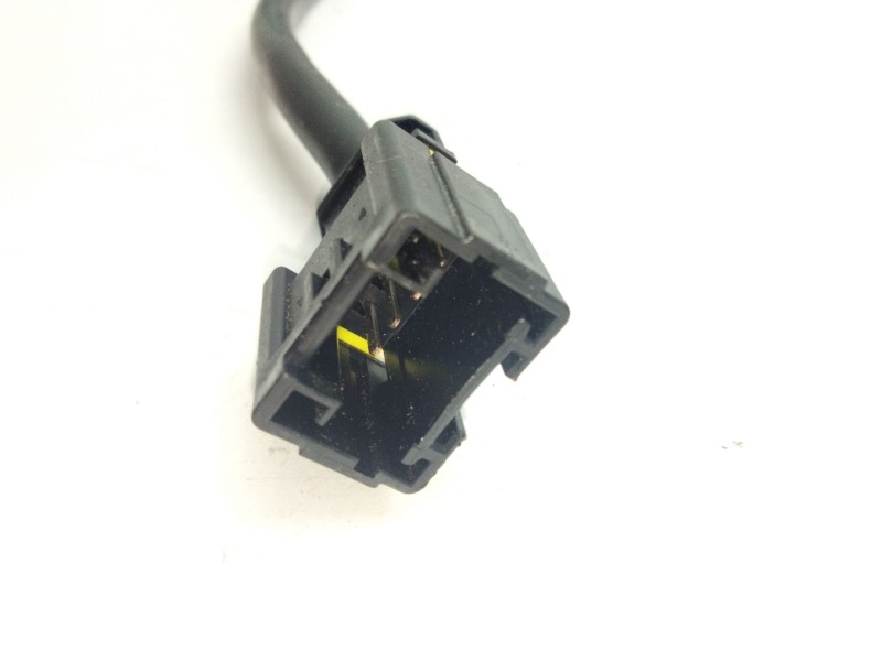 Recambio de enganche cinturon trasero derecho para peugeot 207/207+ (wa_, wc_) 1.4 referencia OEM IAM   