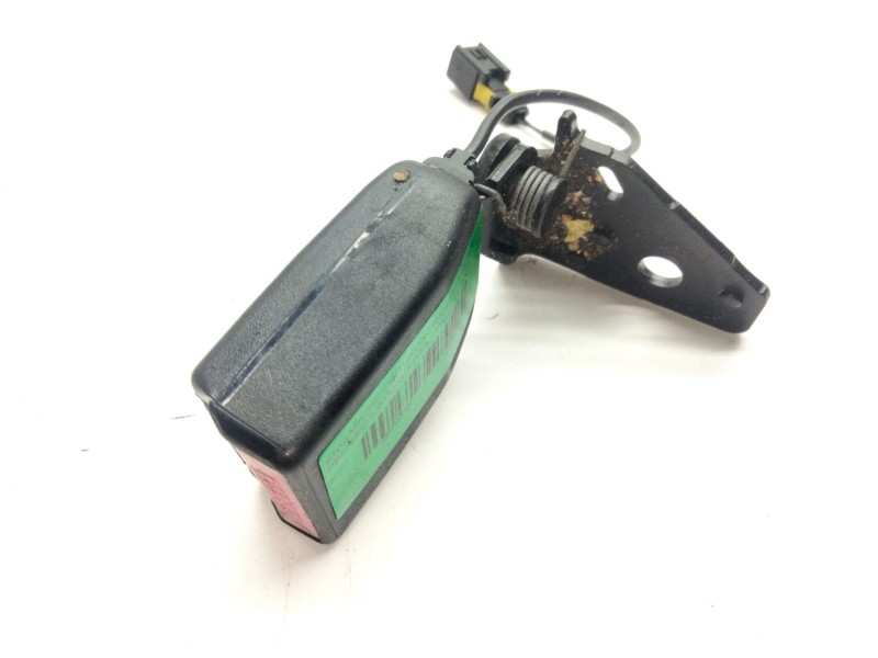 Recambio de enganche cinturon trasero izquierdo para peugeot 207/207+ (wa_, wc_) 1.4 referencia OEM IAM   