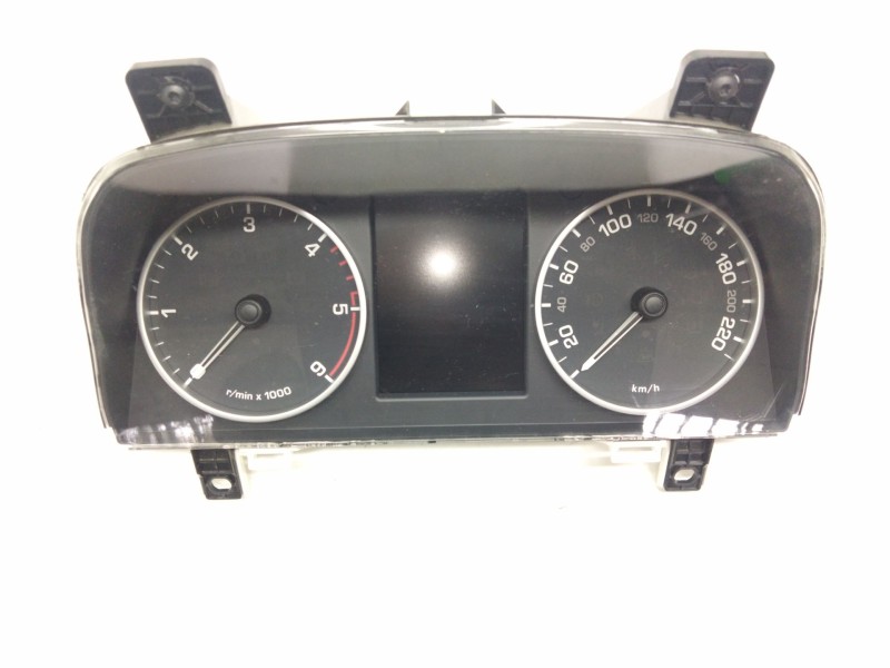 Recambio de cuadro instrumentos para land rover discovery 5 referencia OEM IAM GH2210849EC  