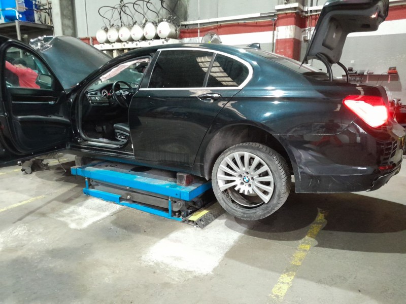 bmw 7 (f01, f02, f03, f04) del año 2009