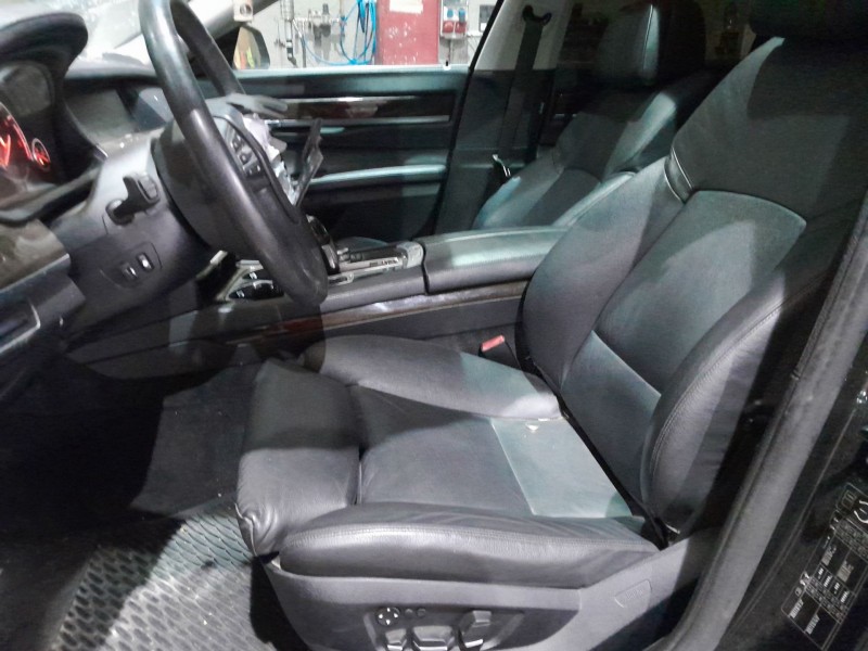 bmw 7 (f01, f02, f03, f04) del año 2009