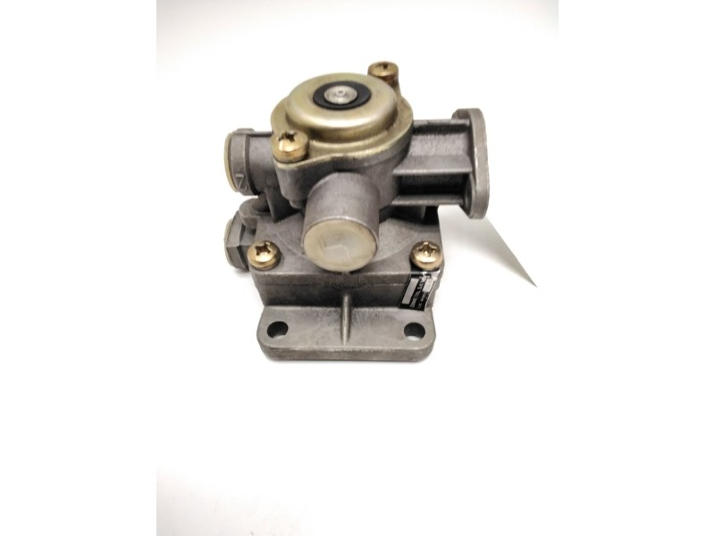 Recambio de valvula rele de urgencia para renault trucks b caja/chasis 90 referencia OEM IAM 4601595 9710023070 DIMETAL