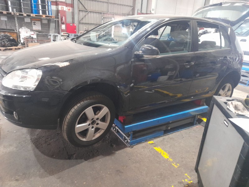 volkswagen golf v (1k1) del año 2006