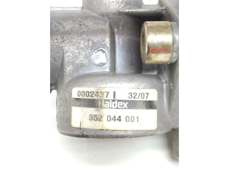 Recambio de valvula frenado remolque para barreiros 300 camion referencia OEM IAM 415051810 352044001 HALDEX