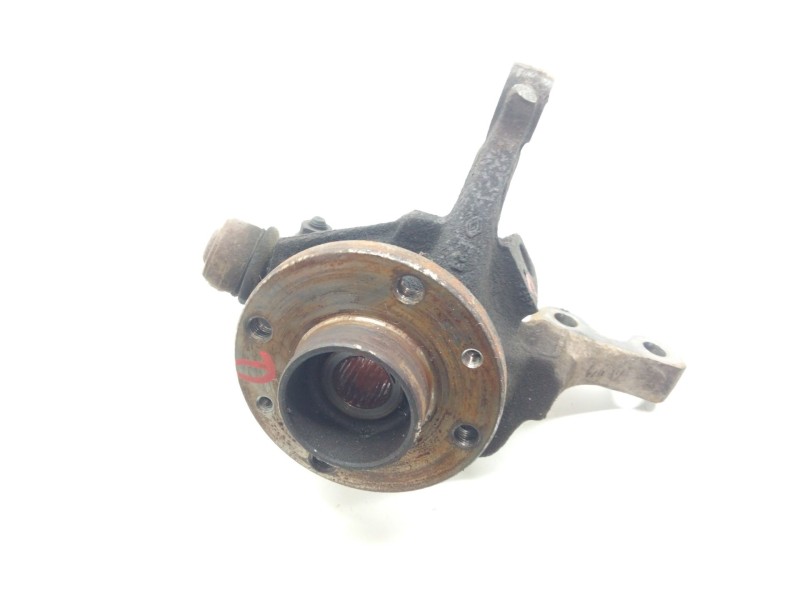 Recambio de mangueta delantera derecha para renault kangoo 1.5 dci diesel referencia OEM IAM   