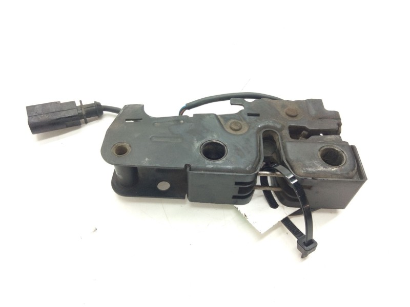 Recambio de cerradura capot para volkswagen golf v (1k1) 1.9 tdi referencia OEM IAM 1K1823503D  