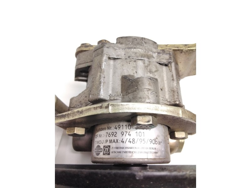 Recambio de bomba servodireccion para nissan 300 zx (z31) 3.0 referencia OEM IAM 7692974101 TD27 491100F003