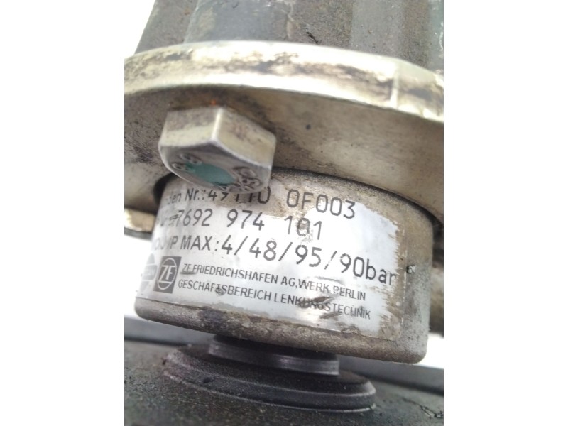 Recambio de bomba servodireccion para nissan terrano ii (r20) 2.7 td 4wd referencia OEM IAM 7692974101 TD27 491100F003