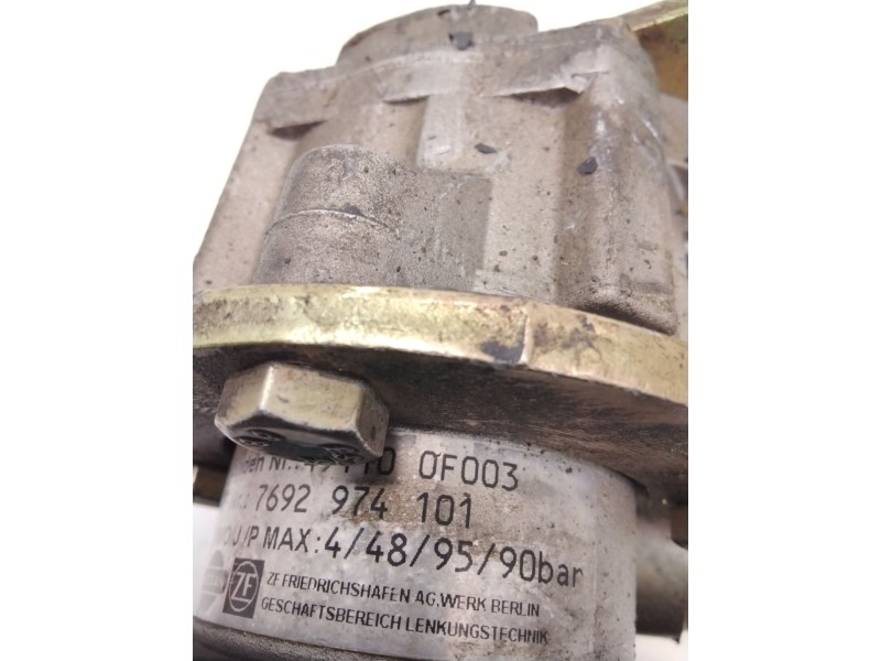 Recambio de bomba servodireccion para nissan terrano ii (r20) 2.7 td 4wd referencia OEM IAM 7692974101 TD27 491100F003