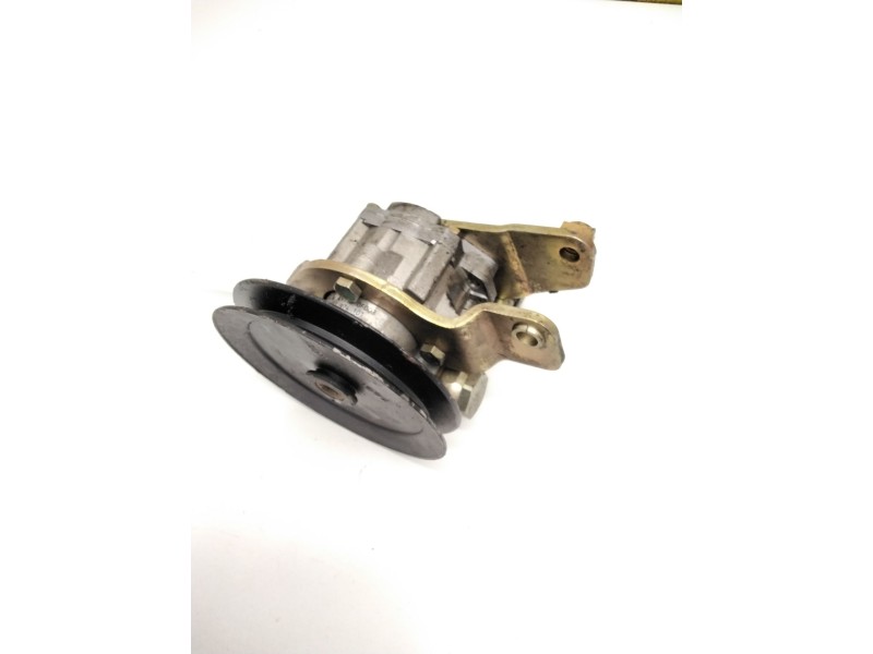 Recambio de bomba servodireccion para nissan 300 zx (z31) 3.0 referencia OEM IAM 7692974101 TD27 491100F003