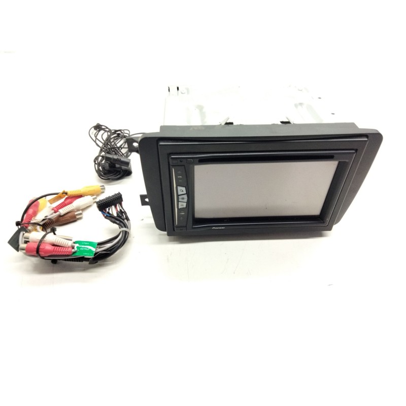 Recambio de sistema audio / radio cd para mercedes-benz clase c (w203) c 180 kompressor (203.046) referencia OEM IAM AVICZ620BT 