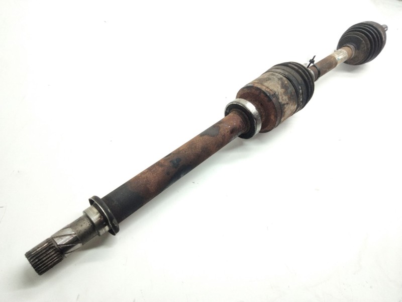 Recambio de transmision delantera derecha para renault kangoo 1.5 dci diesel referencia OEM IAM 8200535802  