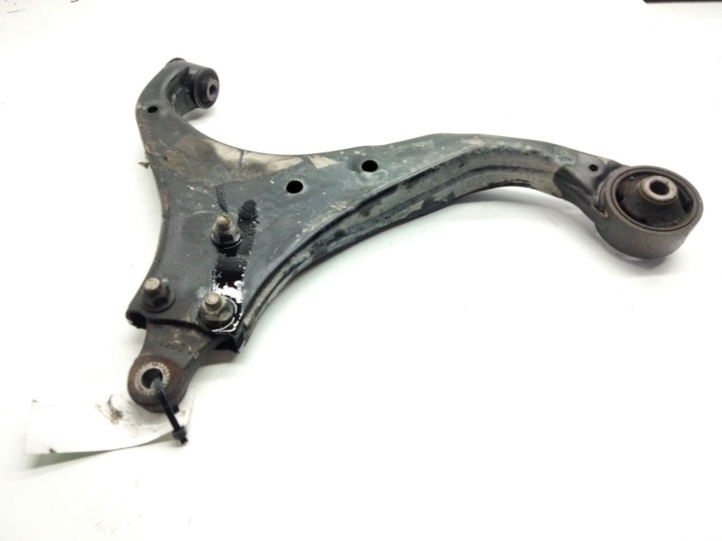 Recambio de brazo suspension inferior delantero izquierdo para hyundai tucson (jm) 2.0 crdi comfort referencia OEM IAM 545002EXX