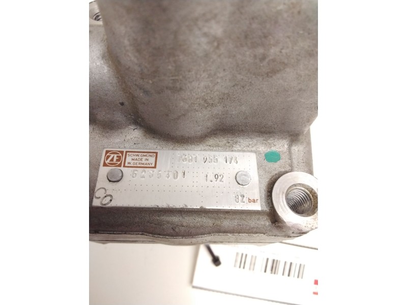 Recambio de bomba servodireccion para nissan trade caja/chasis 2.8 d referencia OEM IAM 7681955174 5285401 ZF