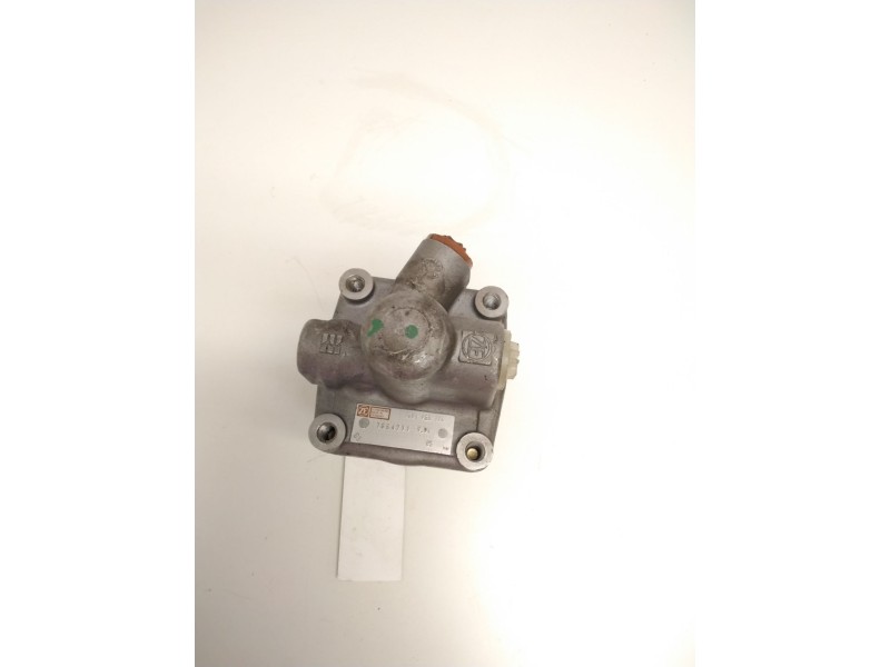 Recambio de bomba servodireccion para nissan trade caja/chasis 2.8 d referencia OEM IAM 7681955174 7664711 ZF