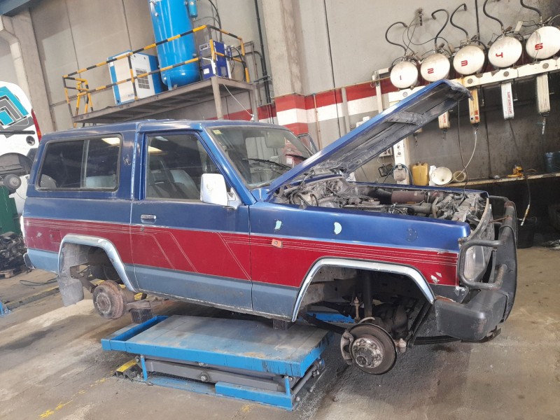 nissan patrol iii/2 station wagon (w260) del año 1990