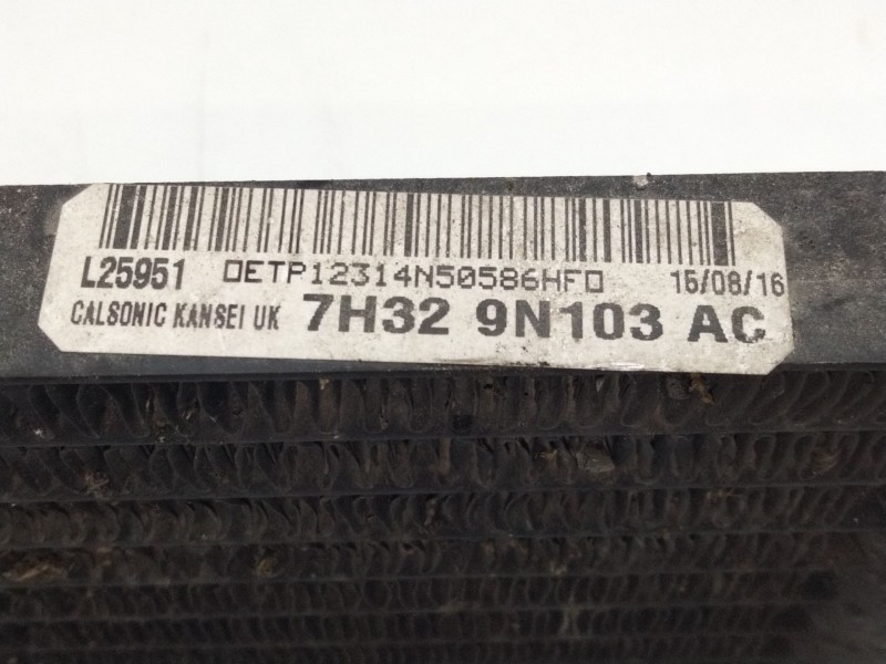 Recambio de radiador aceite para land rover discovery 5 referencia OEM IAM   