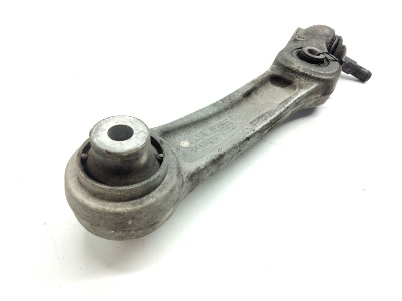 Recambio de brazo suspension inferior delantero derecho para bmw 7 (f01, f02, f03, f04) 730 d referencia OEM IAM 6082T6  