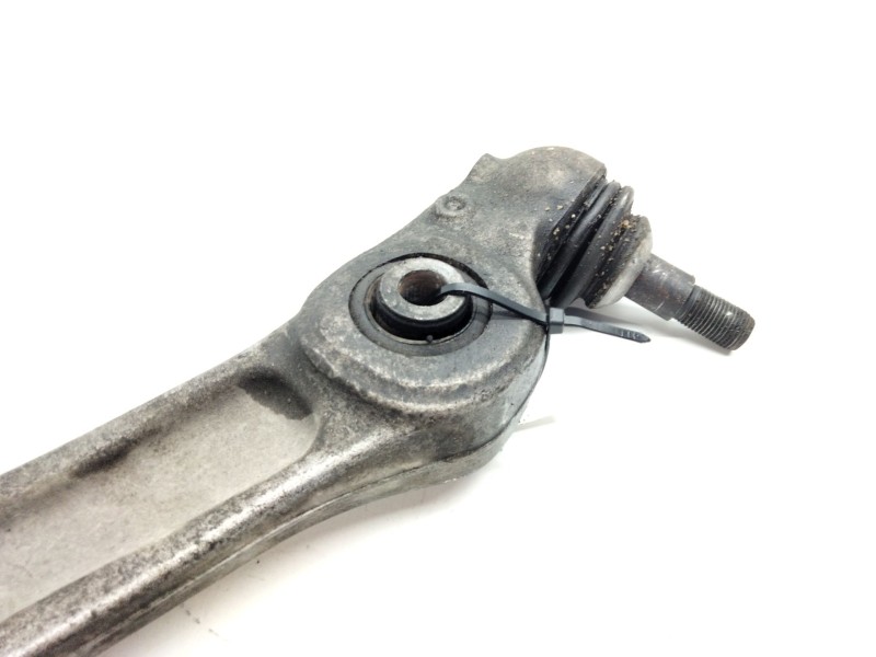 Recambio de brazo suspension inferior delantero derecho para bmw 7 (f01, f02, f03, f04) 730 d referencia OEM IAM 6082T6  