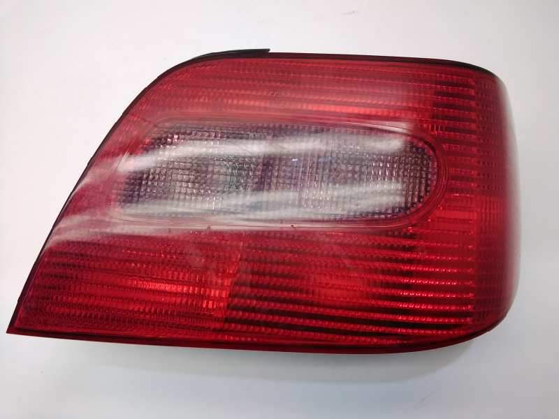Recambio de piloto trasero derecho para citroën xsara berlina 1.6i 16v exclusive referencia OEM IAM 6351P0 2534D 