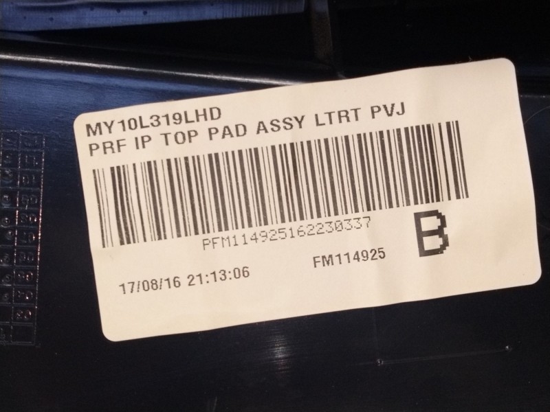 Recambio de salpicadero para land rover discovery 5 referencia OEM IAM MY10L319LHD  