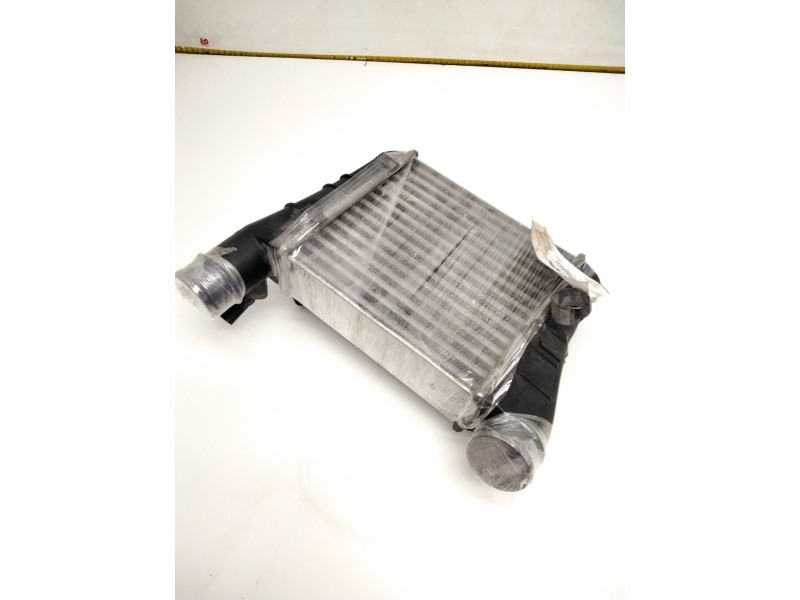 Recambio de intercooler para seat exeo st (3r5)(2009>) sport referencia OEM IAM 8E0145805AA  3229440