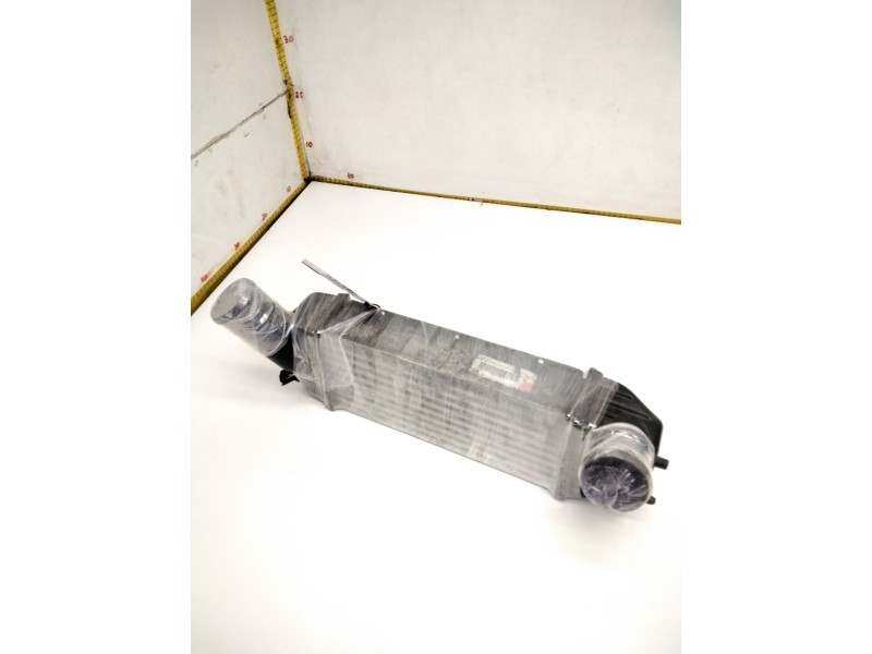 Recambio de intercooler para » otros... premium 370.26 g 6x2 referencia OEM IAM 96366353 66948 BEHR