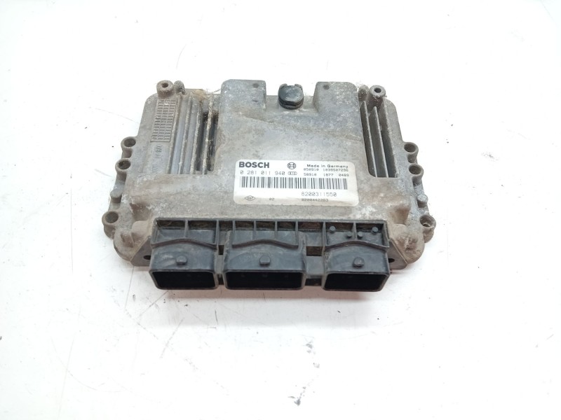 Recambio de centralita motor uce para opel movano a autobús (x70) 2.5 dti (jd) referencia OEM IAM 0281011940  