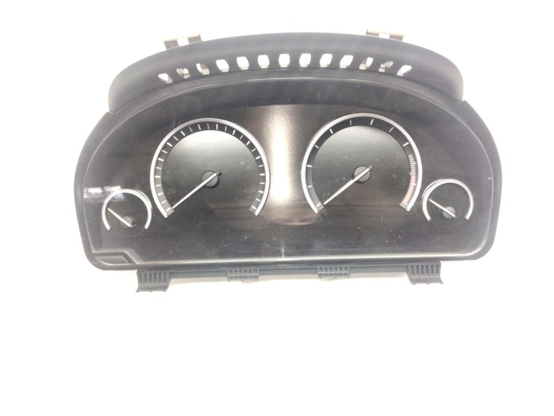 Recambio de cuadro instrumentos para bmw 7 (f01, f02, f03, f04) 730 d referencia OEM IAM 9202002  