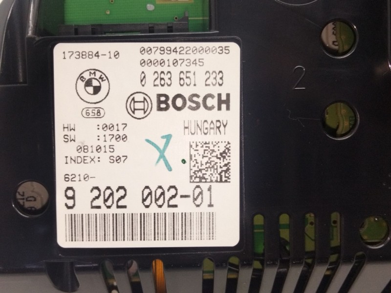 Recambio de cuadro instrumentos para bmw 7 (f01, f02, f03, f04) 730 d referencia OEM IAM 9202002  