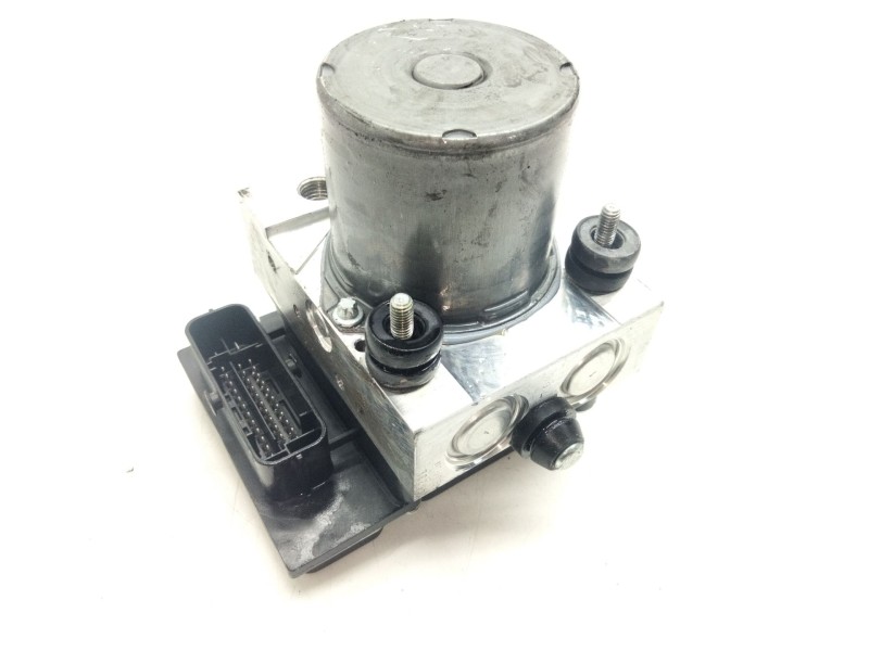 Recambio de abs para land rover discovery 5 referencia OEM IAM FH222C405AD 9265239570 