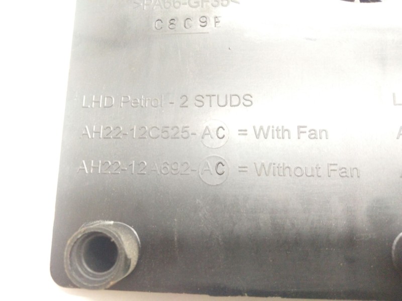 Recambio de electroventilador caja fusibles para land rover discovery 5 referencia OEM IAM AH2212C525AC  