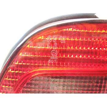 Recambio de piloto trasero derecho para citroën xsara berlina 1.6i 16v exclusive referencia OEM IAM 6351P0 2534D 