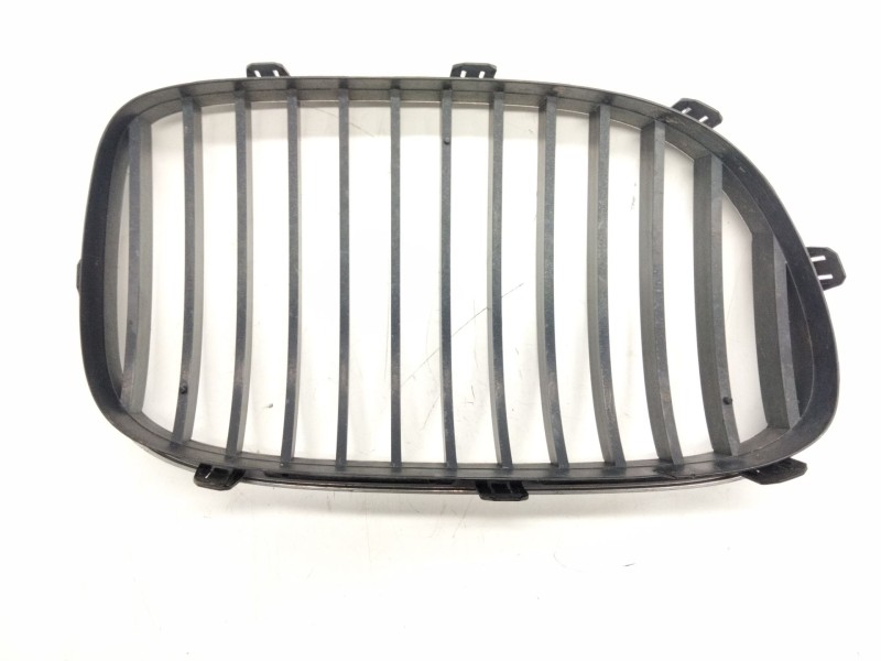 Recambio de rejilla paragolpes izquierdo para bmw 7 (f01, f02, f03, f04) 730 d referencia OEM IAM 10627110  